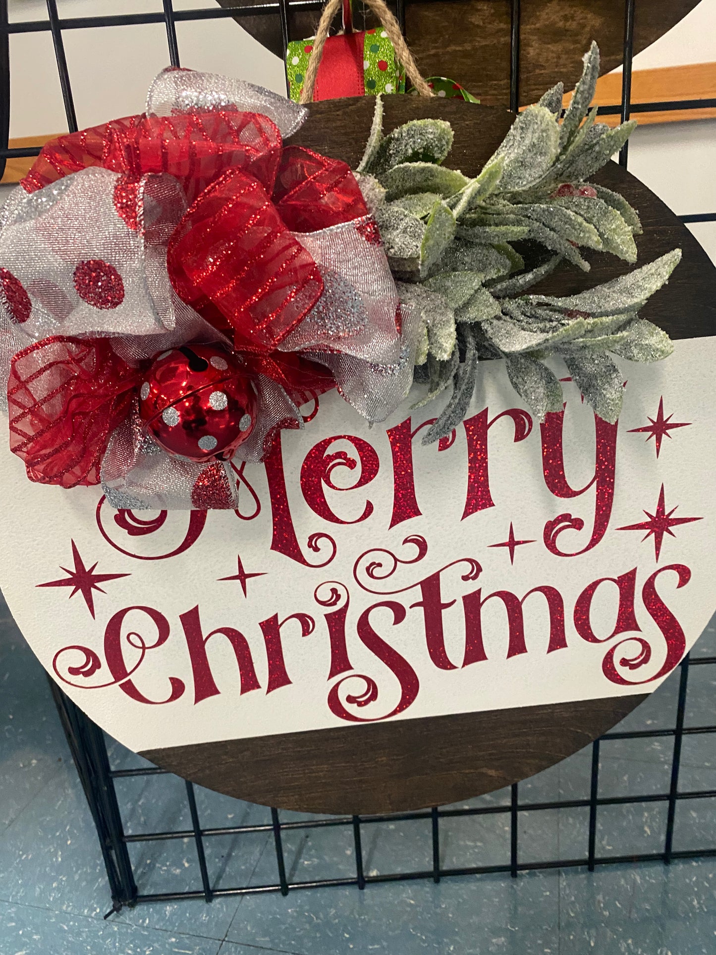 MERRY CHRISTMAS DOOR HANGER