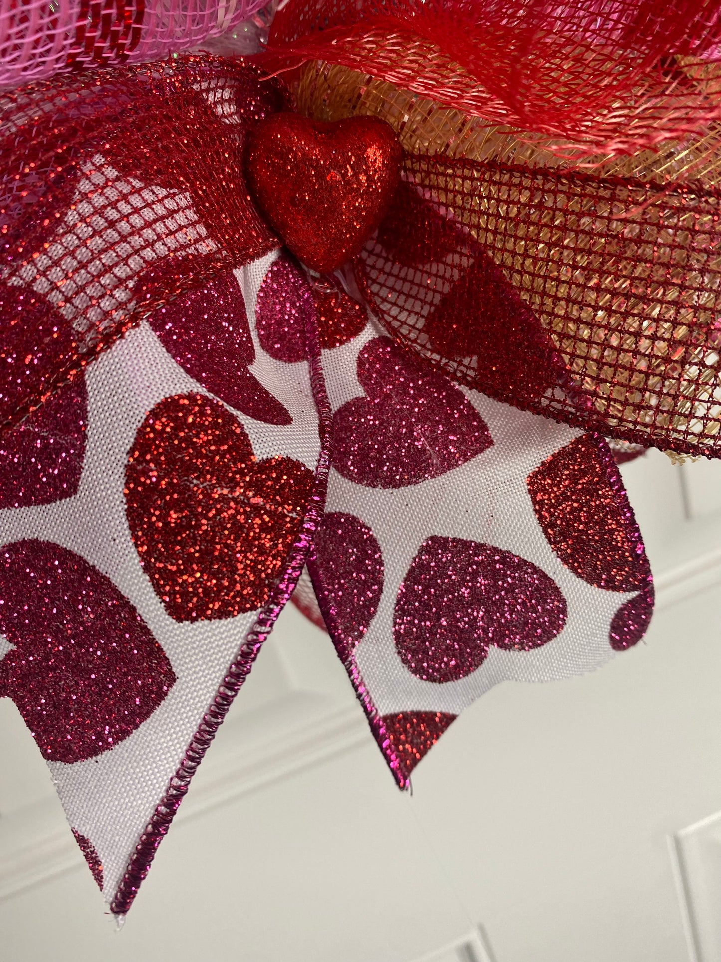 Valentine’s Day Deco mesh wreath
